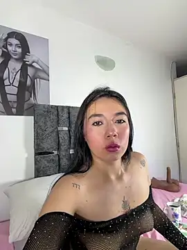 Natasharuso online show from February 13, 9:33 am