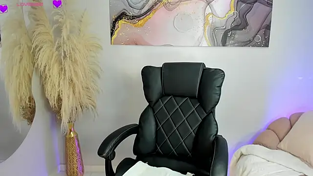 ParisAngelX online show from January 11, 1:10 am