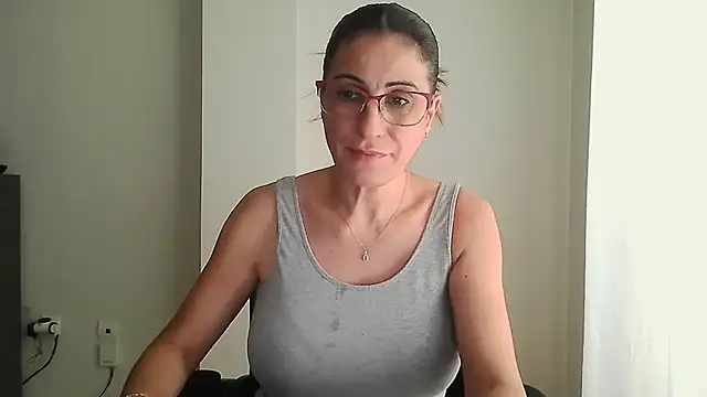 Sanada hot online show from November 3, 10:19 am