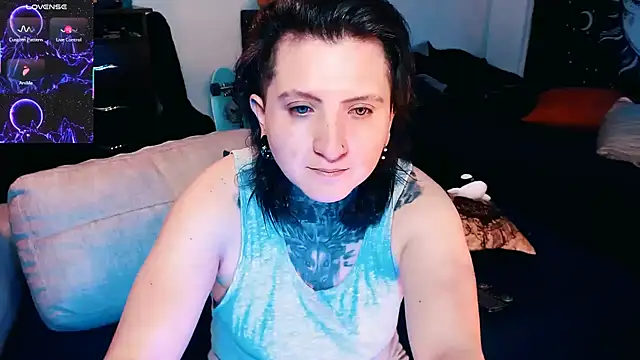 Marieblueeyes online show from September 27, 10:17 pm