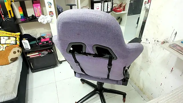 allsson queen online show from November 6, 3:56 am