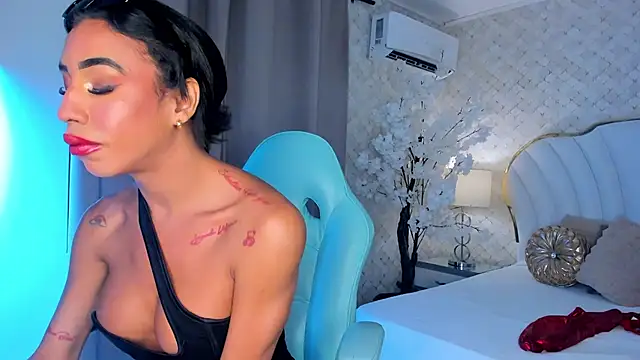 KatalinaMillan online show from September 19, 5:50 am