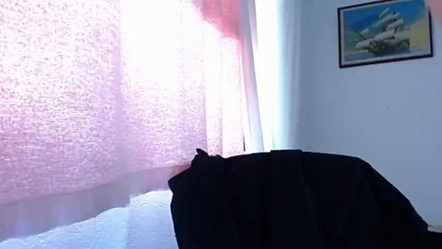 Alexandrasaenz online show from December 14, 8:47 pm