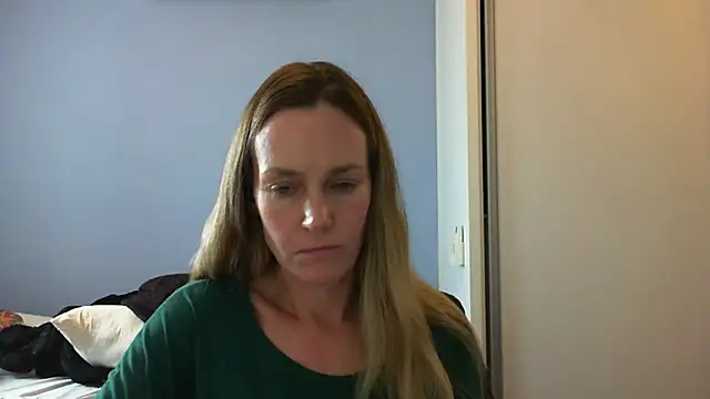 Annylove1 online show from September 9, 3:56 pm