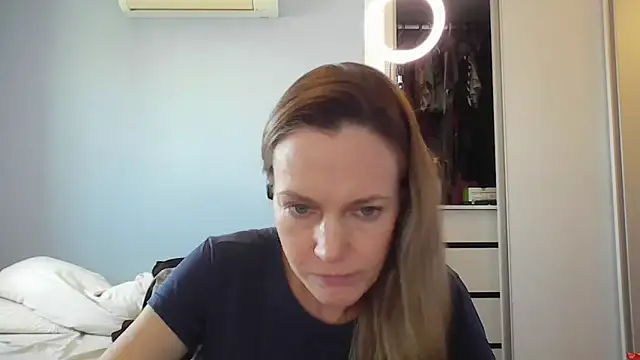 Annylove1 online show from November 26, 11:55 am