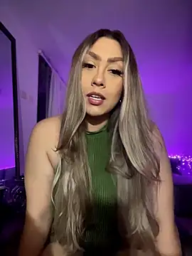 Im sophiie online show from February 13, 6:59 am