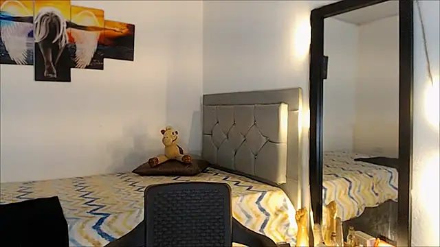 sofiaxdollxxx online show from September 23, 1:37 am