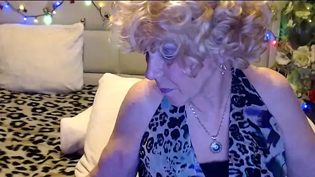 HappyWomanOn online show from January 18, 10:55 am