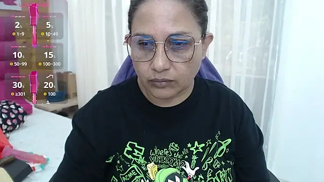 Katha Marck online show from November 15, 8:21 pm