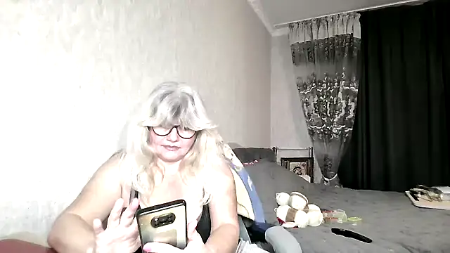 Diana 49 online show from December 14, 2:34 pm