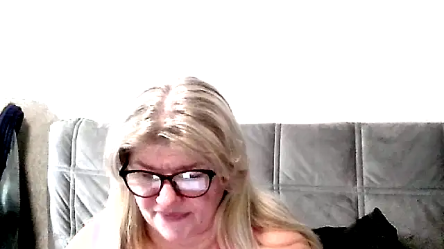 Diana 49 online show from February 21, 6:41 pm