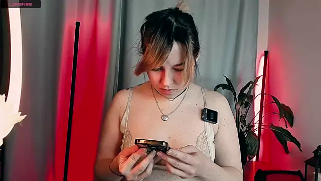 5 in one online show from February 12, 4:47 am