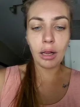 Keli Jessi online show from October 29, 7:27 pm