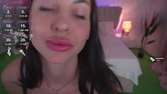 KristiiMax online show from November 17, 4:19 pm