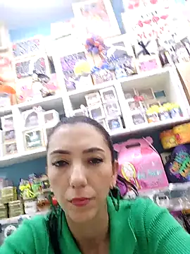 LunaZambrano online show from September 25, 9:23 pm