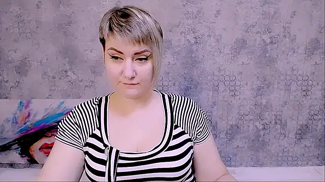 Djullia online show from October 13, 7:44 am