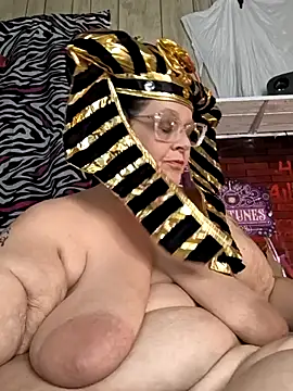 davisdesiresxh online show from October 27, 7:08 pm