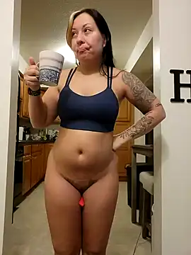 ImpressYouDaily online show from February 18, 1:10 pm