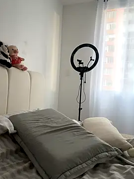 oriana zoeee online show from September 12, 10:17 pm