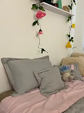 oriana zoeee online show from November 21, 10:23 pm