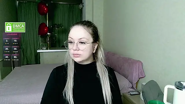 elven dreams  online show from February 19, 6:13 am