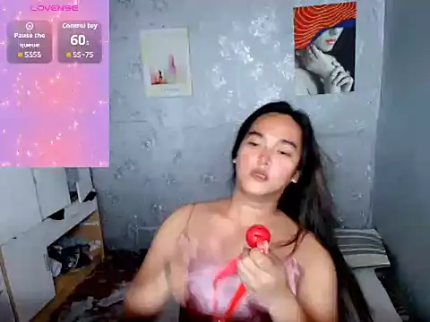 Snapshot of MoaningKylie chatting on October 17, 2:09 pm MoaningKylie online show from October 17, 2:09 pm