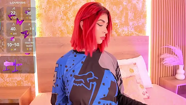 Alana 2916  online show from September 17, 3:37 am