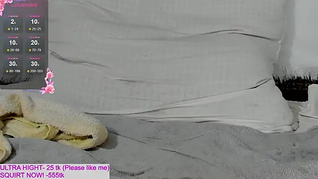 kitty69grey online show from November 11, 7:33 pm