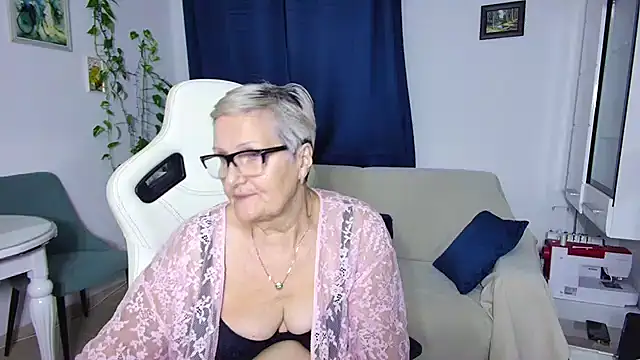 Selenna57 online show from December 13, 7:53 pm