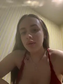 Lisaaan online show from November 6, 5:30 pm