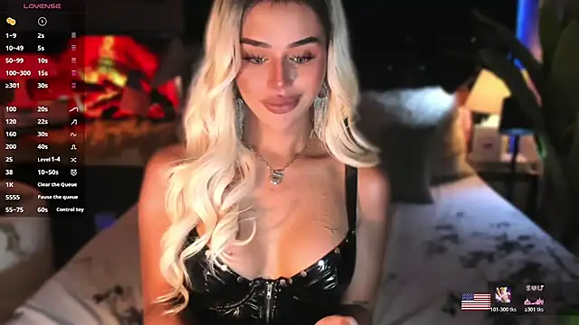 Snapshot of ZyraGoddes chatting on October 27, 2:51 am ZyraGoddes online show from October 27, 2:51 am