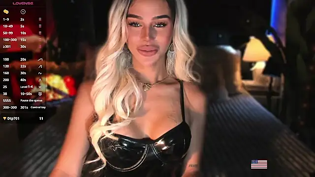 ZyraGoddes online show from November 12, 4:38 pm