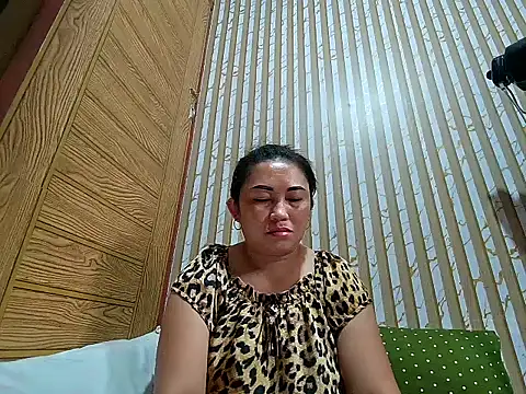 LalaiAsian online show from February 28, 12:21 am