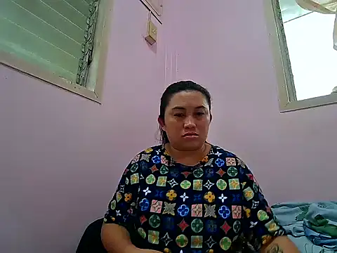 LalaiAsian online show from October 5, 2:38 am