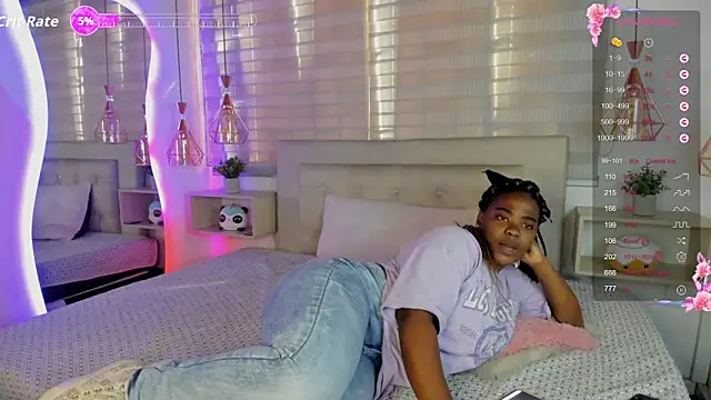 Snapshot of aleja17_xxx chatting on September 30, 8:03 pm aleja17 xxx online show from September 30, 8:03 pm