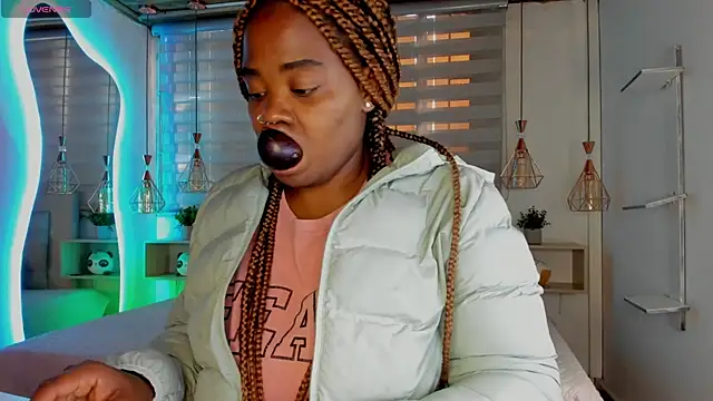 Snapshot of aleja17_xxx chatting on September 19, 8:08 pm aleja17 xxx online show from September 19, 8:08 pm