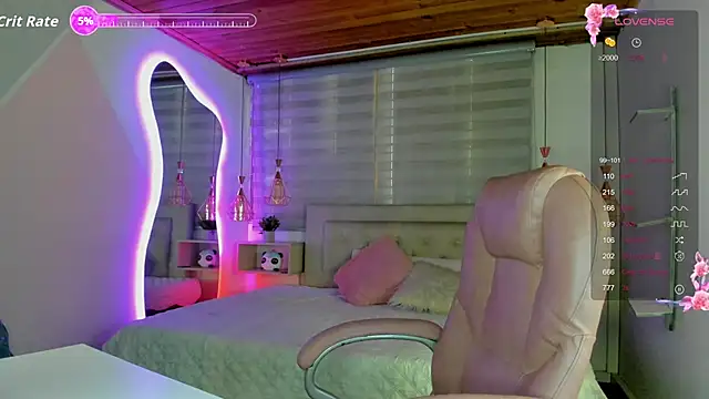 Snapshot of aleja17_xxx chatting on September 22, 7:56 pm aleja17 xxx online show from September 22, 7:56 pm