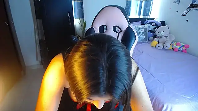 violeta campbell online show from January 8, 8:02 pm