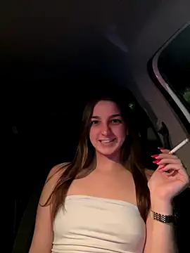 DoriDeluxe66 online show from November 16, 6:08 pm