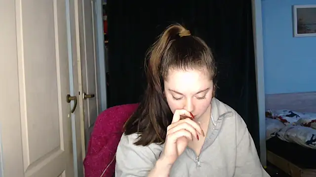 ryhhnnagold99 online show from January 7, 5:38 pm