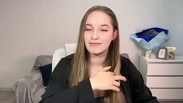 EvaMaddison online show from September 24, 12:48 pm