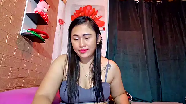 Ugly Filipina online show from February 26, 10:09 pm