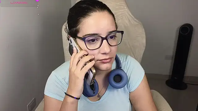 blue  moon  online show from November 15, 1:28 am