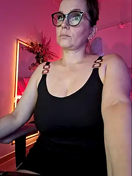 MariaPau 83 online show from December 4, 5:03 pm