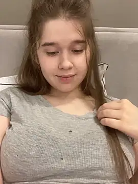 HornyGirlH online show from November 25, 1:52 am