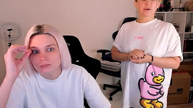 hotblonds online show from November 2, 4:54 pm