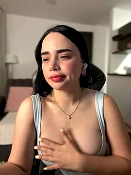 GeorginaJones online show from October 16, 2:58 am