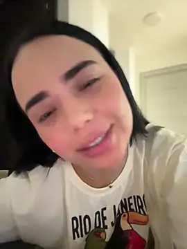 GeorginaJones online show from October 18, 4:48 am