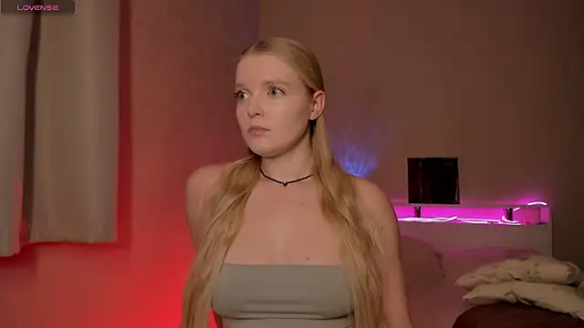 Ssweet annie online show from February 3, 6:45 pm