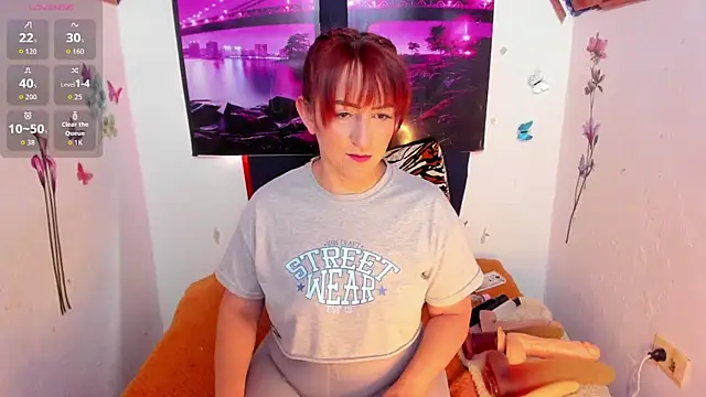 Hannaa32 online show from September 18, 7:45 pm